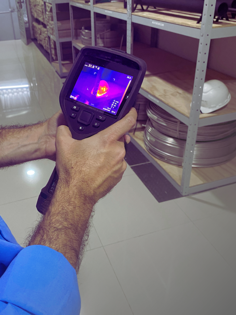 Thermographic Cameras and their Application in Steam Trace